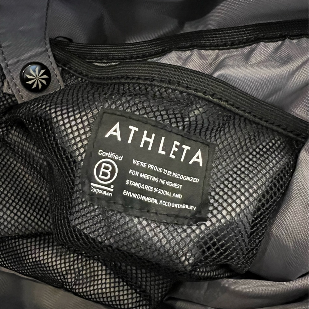Athleta Kinetic Duffle Bag - Picture 6 of 6